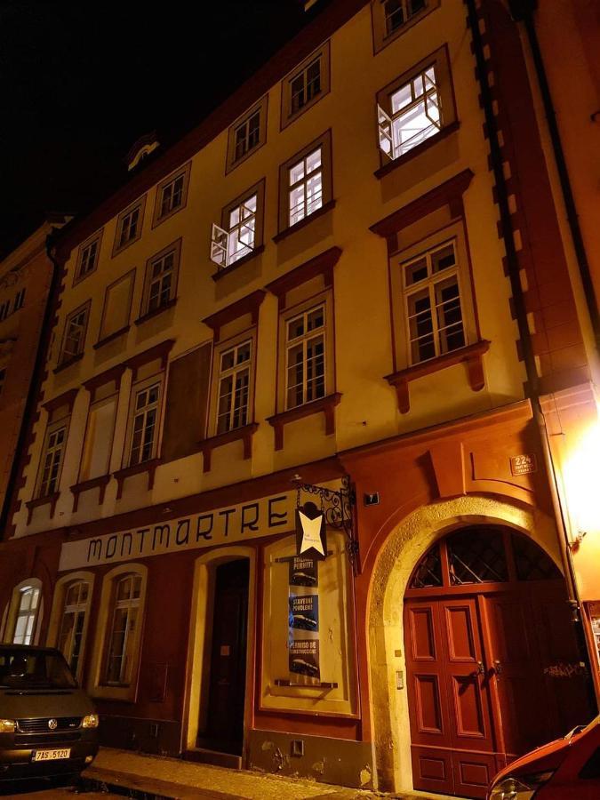 Laxmi Happy Home In Historical Prag Eksteriør billede